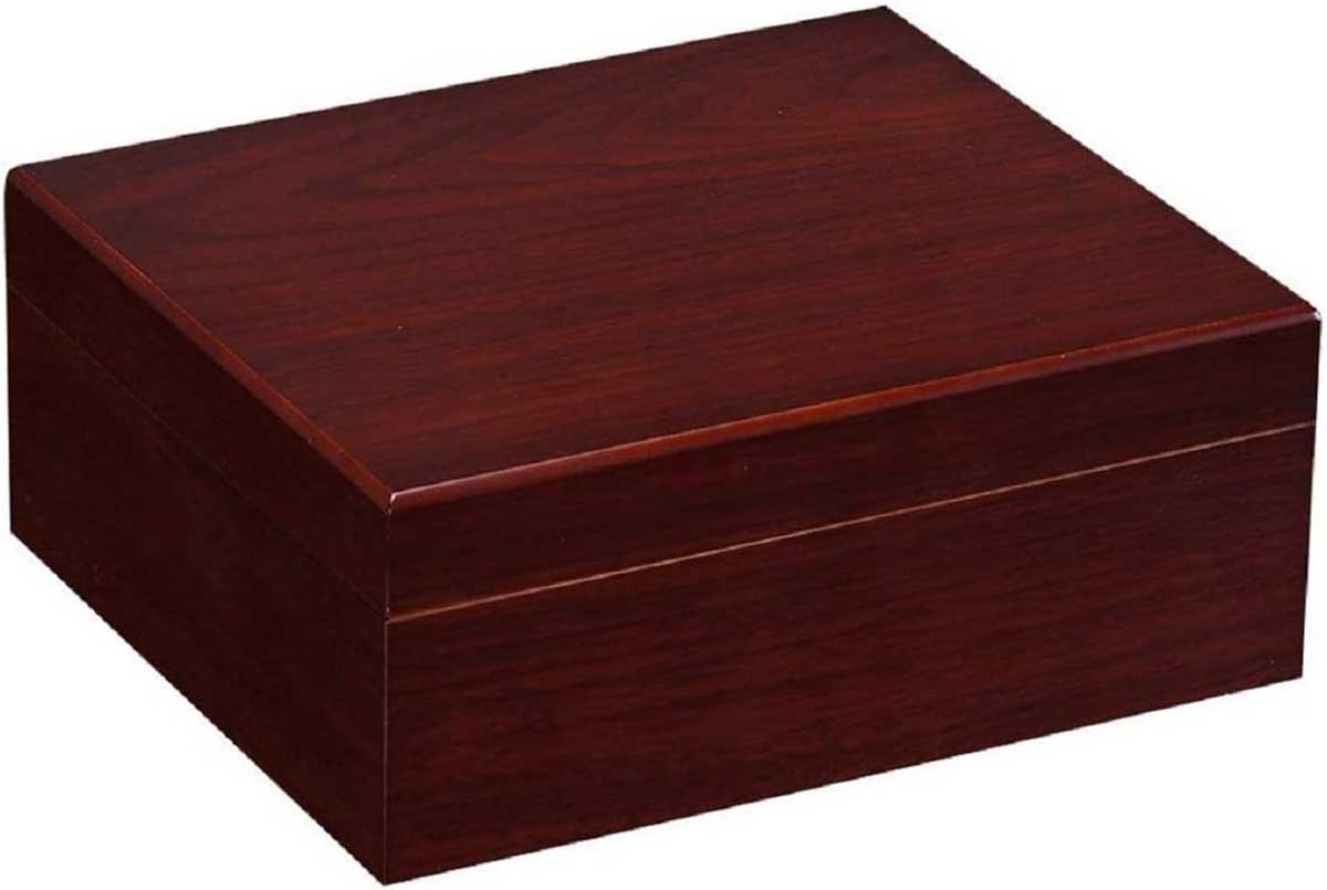 Prestige Import Chalet wooden desktop humidor (50 cigar capacity)