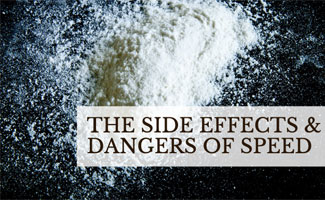 Pile of speed powder (caption: What Are The Side Effects and Dangers Of Speed?)